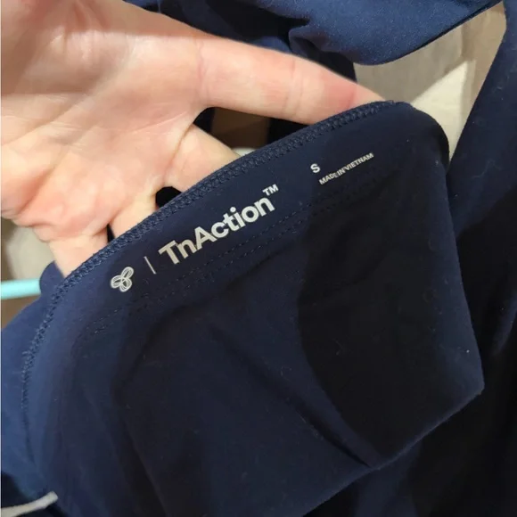 TNA sports bra - Picture 3 of 3